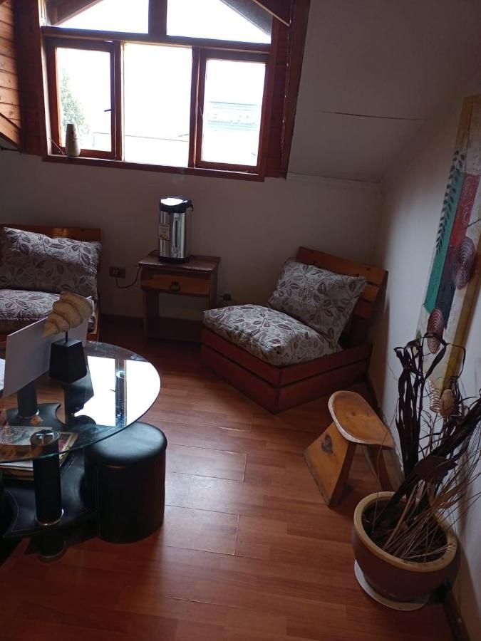 Hostal Valentino Villarrica Exterior photo