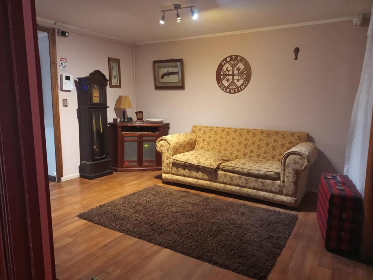 Hostal Valentino Villarrica Exterior photo